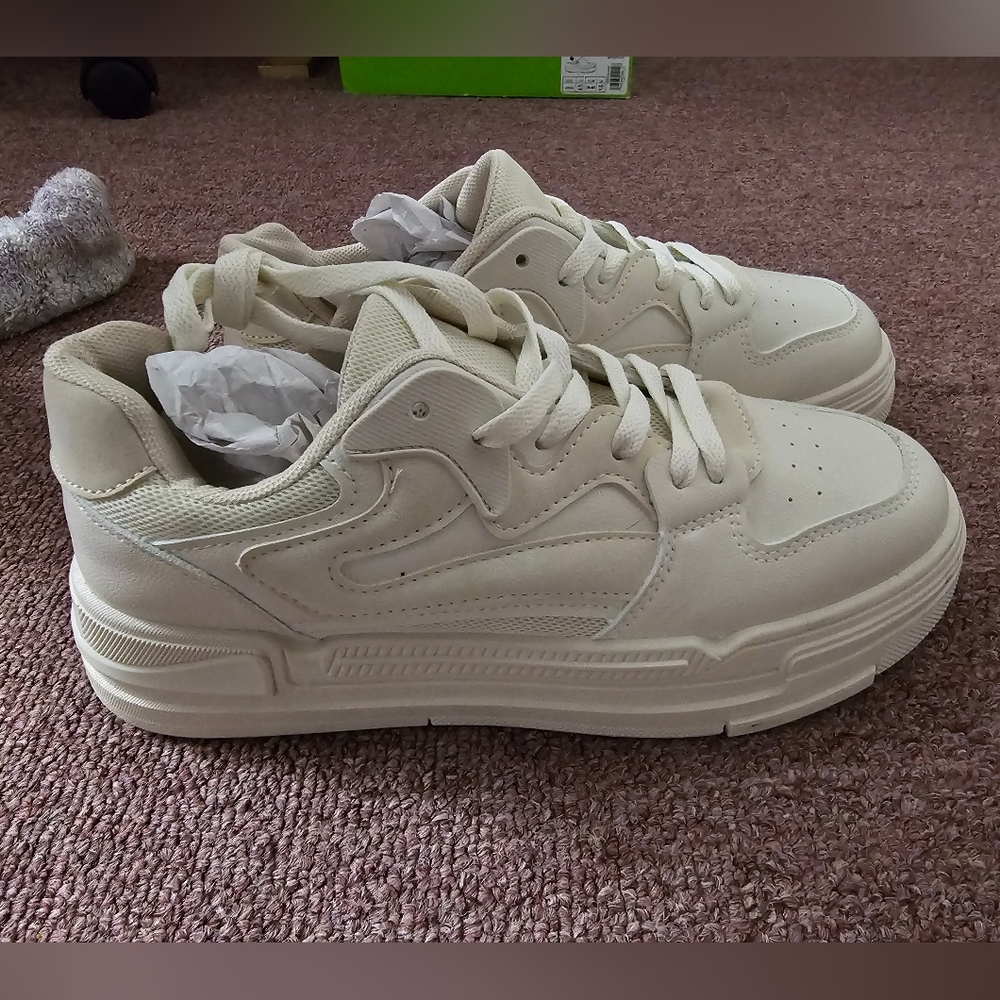 Better Keep Up sneaker